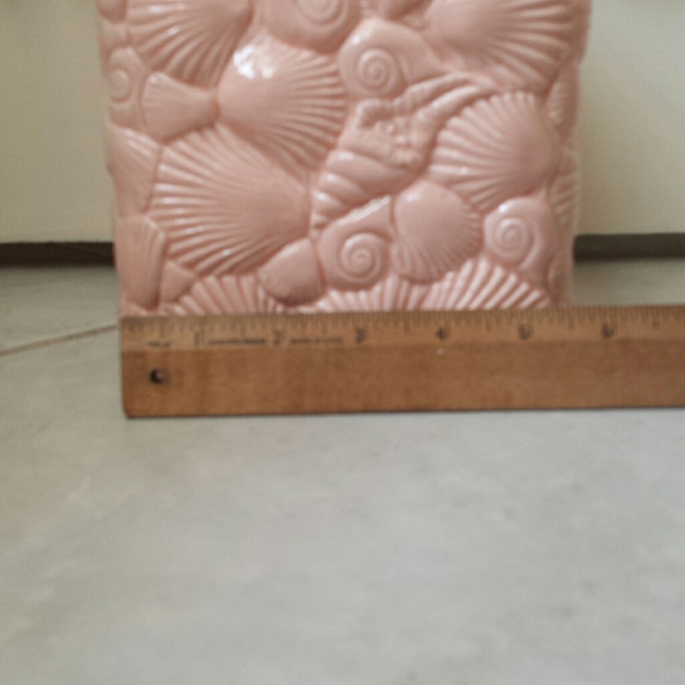 Porcelain Shell Tissue Box Holder - Picture 8 of 9
